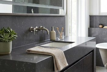 MAGICAL GRAY CARARRA